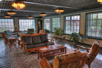 the historic gatlinburg inn