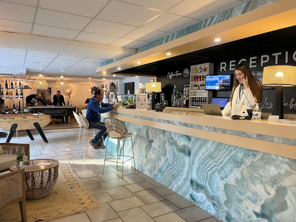 hotel les sables urban style by logis hotels