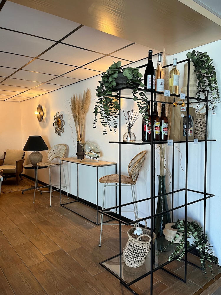 hotel les sables urban style by logis hotels