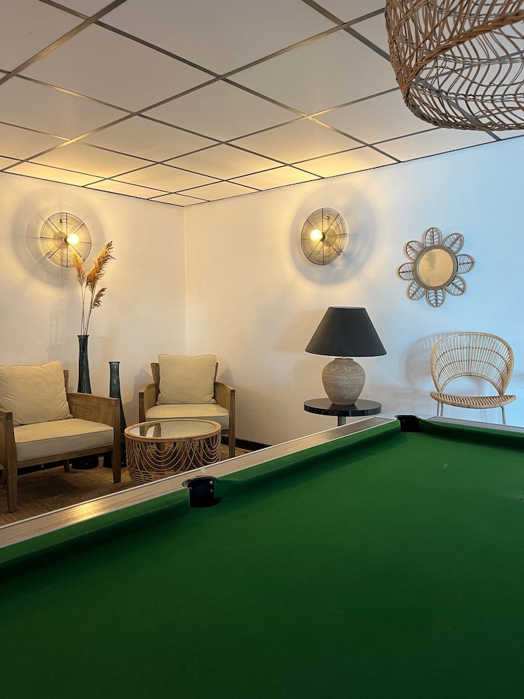 hotel les sables urban style by logis hotels