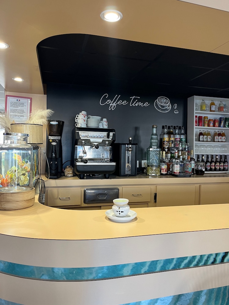 hotel les sables urban style by logis hotels