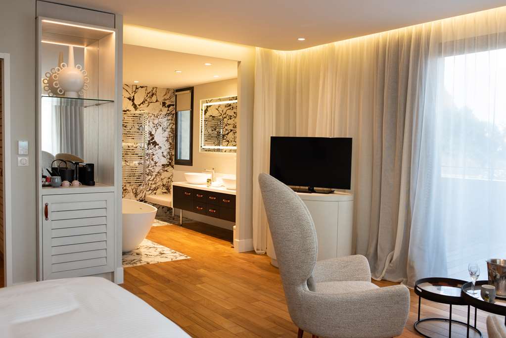 Eden Rose Grand Hotel, Bw Premier Collection,Le Lavandou>>Bormes-Les-Mimosas,4 star