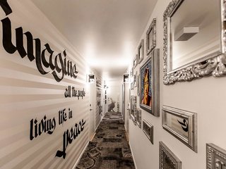 ibis styles lausanne center mad house