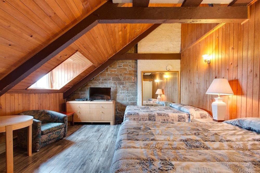 hotel le cavalier m11