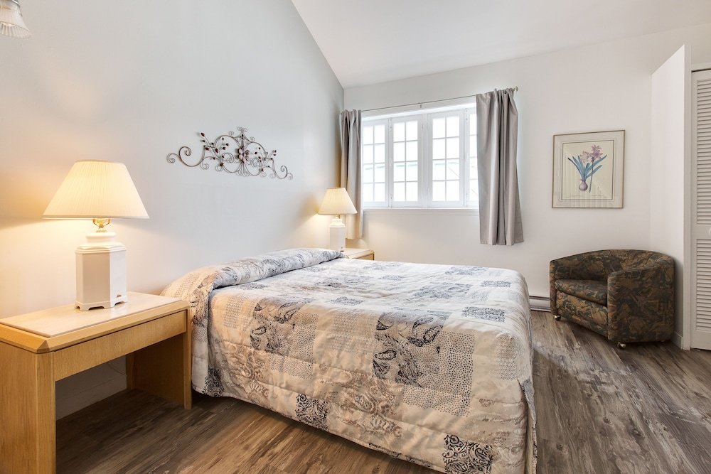 hotel le cavalier m11