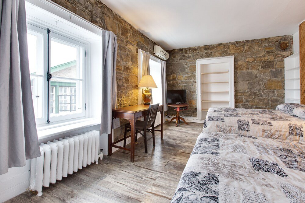 hotel le cavalier m11