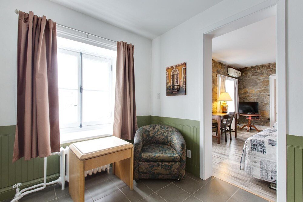 hotel le cavalier m11