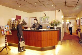 conscious hotel museum square