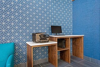 comfort inn and suites tipp city