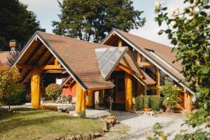 Peninsula Petit Hotel,San Carlos De Bariloche>>Llao Llao,4 star