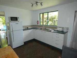 aroa kainga bungalows