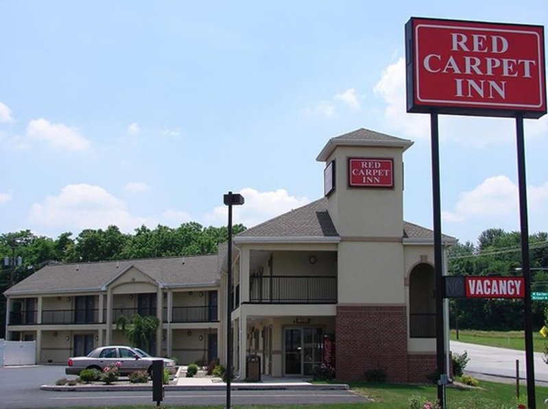 Red Carpet Inn Chambersburg