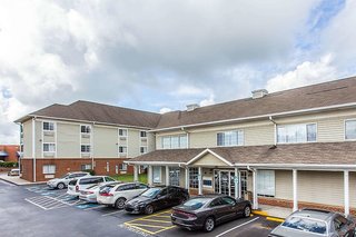 Suburban Studios Near University Of North Carolina-Charlotte,Huntersville>>Charlotte,2 star