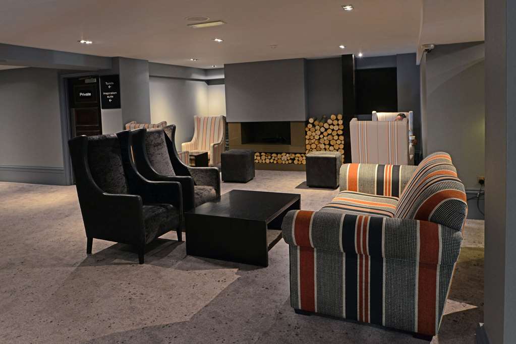 village hotel manchester cheadle