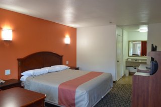 beachside inn motel