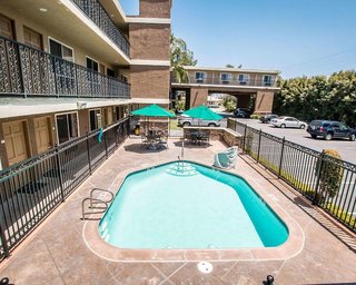 Quality Inn & Suites Anaheim Maingate,Fullerton>>Anaheim,3 star