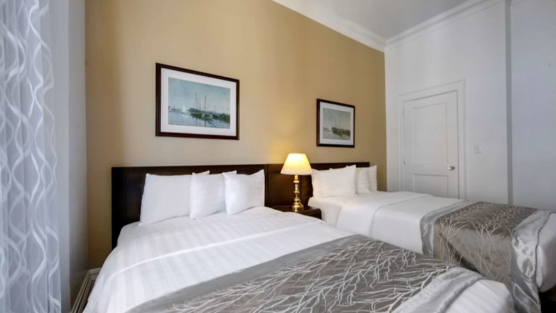 congress plaza hotel