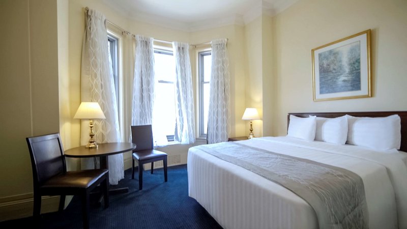 congress plaza hotel