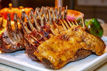 Crowne Plaza Zhenjiang By Ihg,Zhenjiang>>Nanjing,4 star