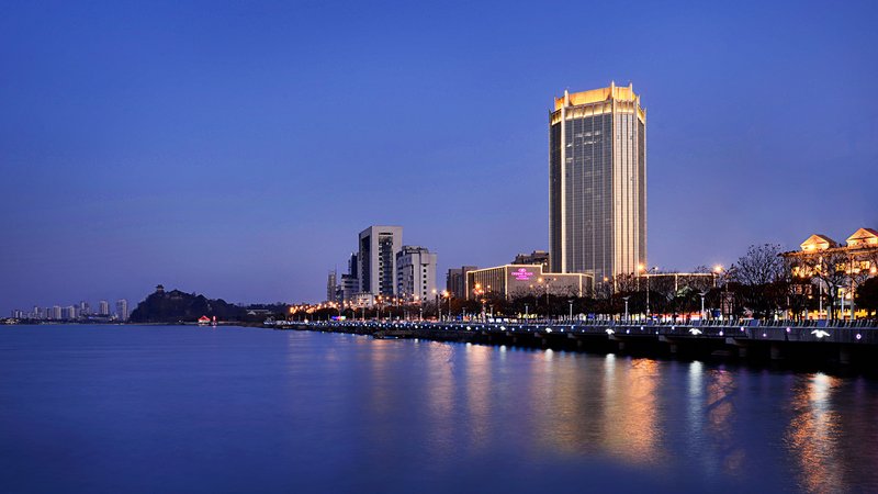 Crowne Plaza Zhenjiang, An Ihg Hotel