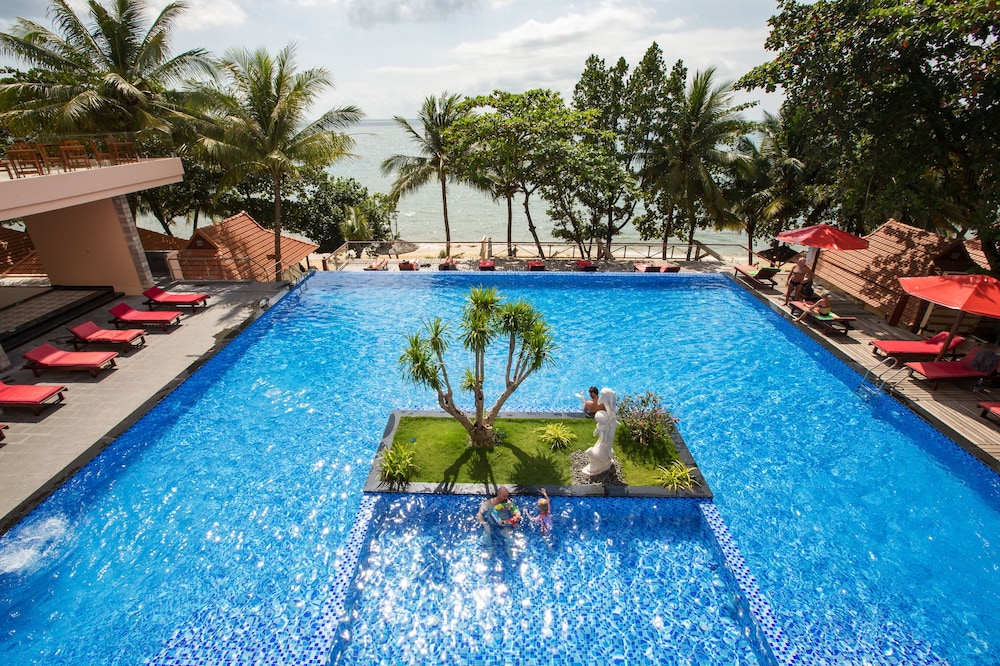 kim hoa resort