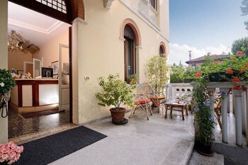 casa villa gardenia atika and atif