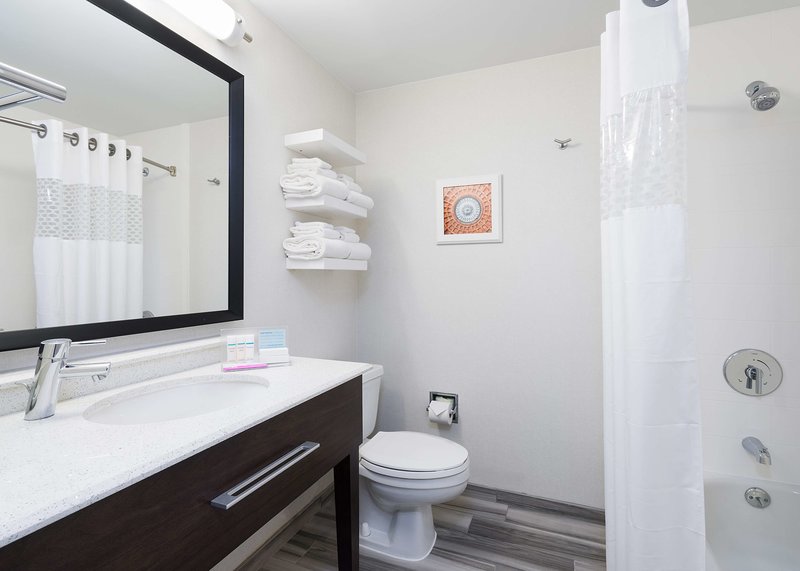 hampton inn pittsburgh university medical center
