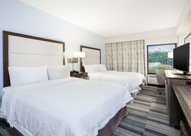 hampton inn pittsburgh university medical center