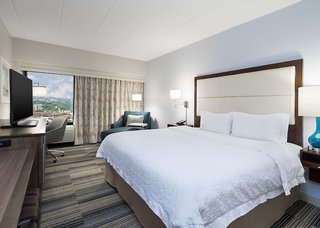 hampton inn pittsburgh university medical center