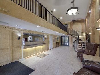 Countryside Inn & Suites Orlando,Near National Gallery Of Ireland At Merrion Square,3 star