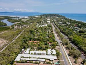 Tropical Nites,Port Douglas>>Cairns,4 star