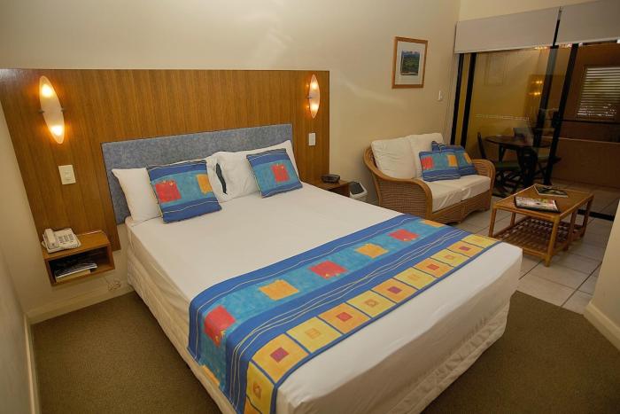 silkari the pavilions port douglas
