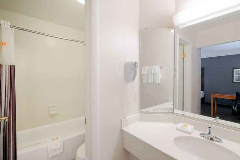 la quinta inn by wyndham nashville south