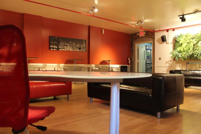 hi new york city hostel