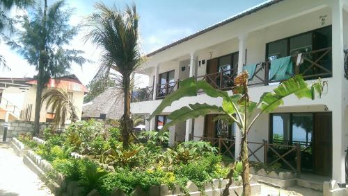 union beach bungalows