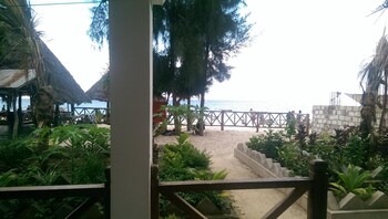 union beach bungalows
