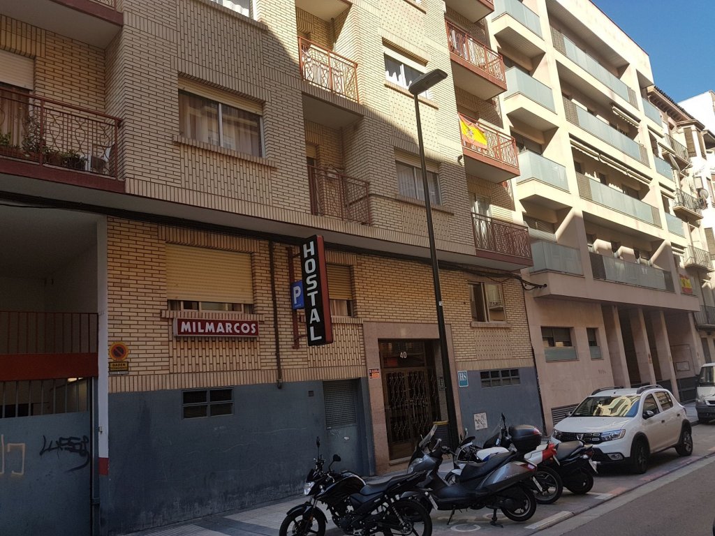 hostal milmarcos