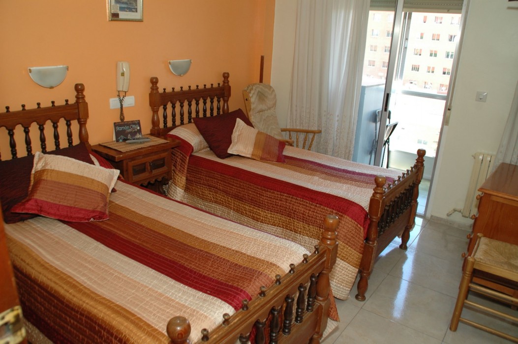 hostal ramon y cajal