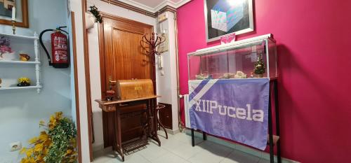 hostal ramon y cajal