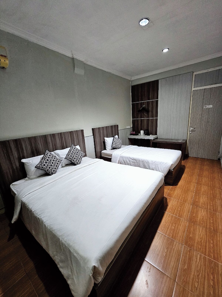 airlangga hotel
