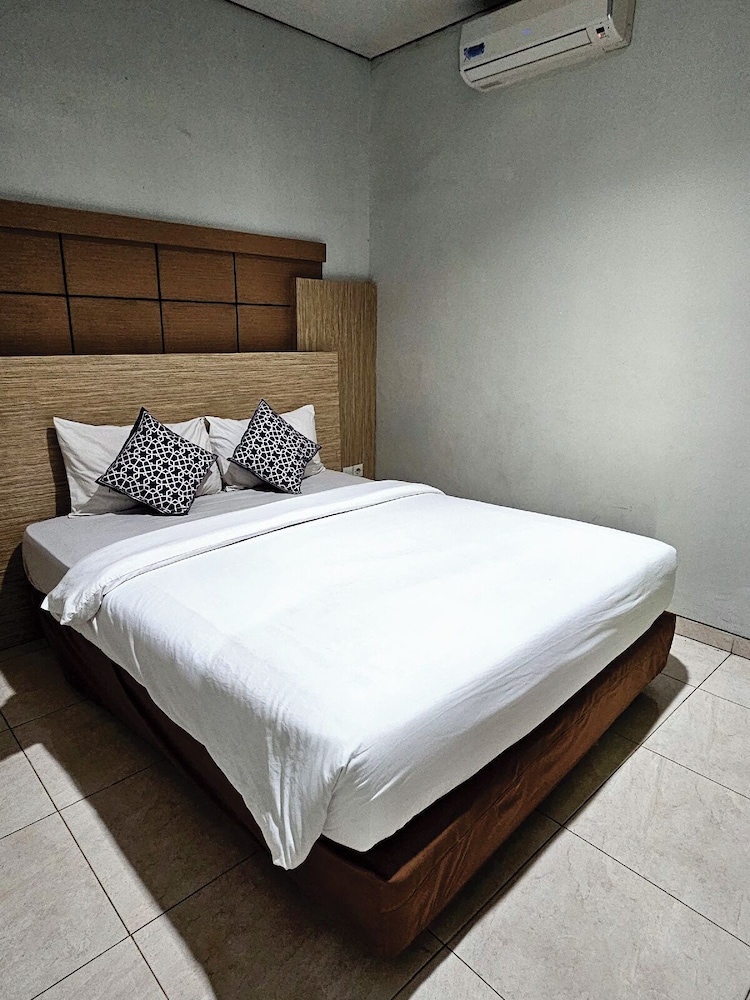 airlangga hotel