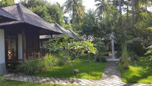 bali au naturel adults only