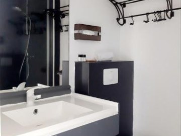 hotel saint charles and coliving