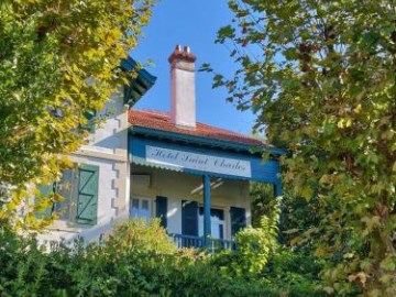 hotel saint charles and coliving