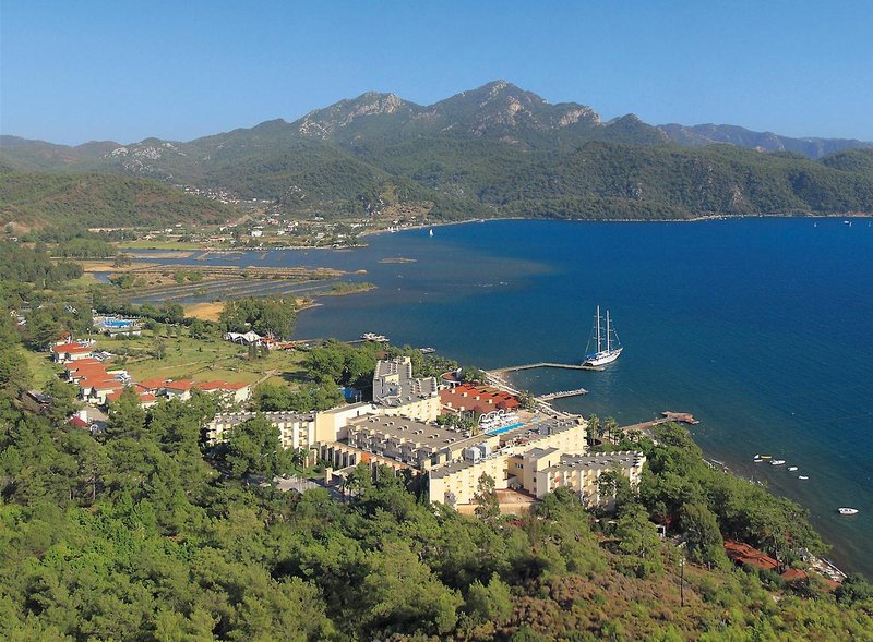 fortezza beach resort