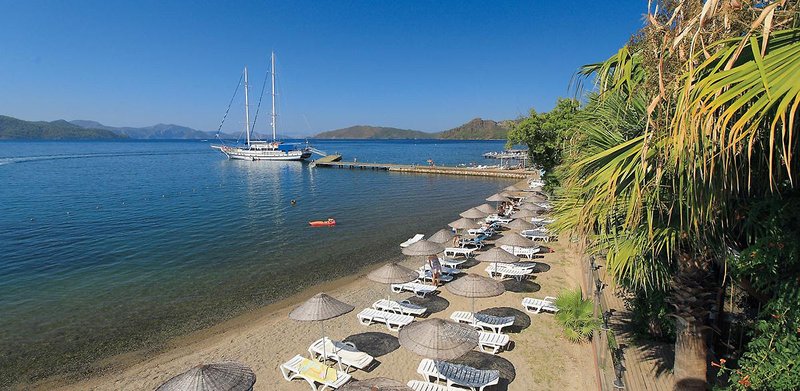 fortezza beach resort