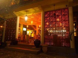 thaproban beach house