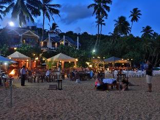 thaproban beach house