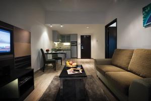 crown regency serviced suites