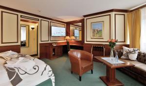 manni the hotel